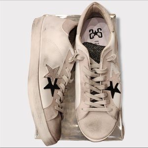 2Star ⭐️Sneakers In White Suede And Leather